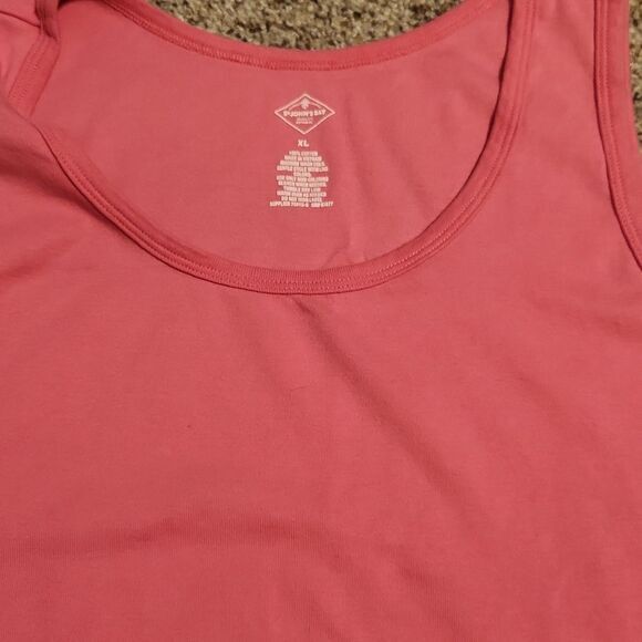 St. John Womens Workout Tank Top - Picture 2 of 3